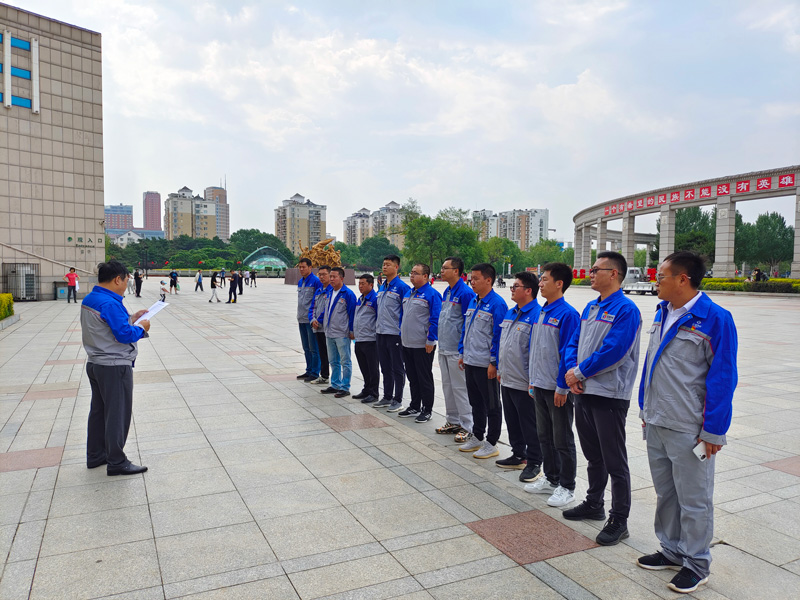 参观红色基地  追忆光辉历程(图5)