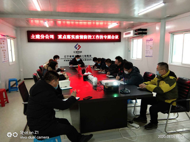 1-22011222263V49.jpg