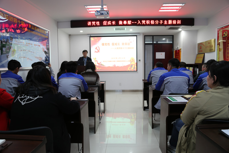 1-22011622191G20.jpg